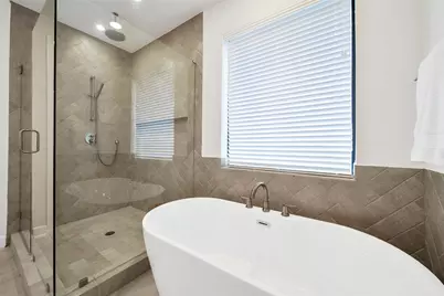 2554 Roy Circle, Houston, TX 77007 - Photo 24