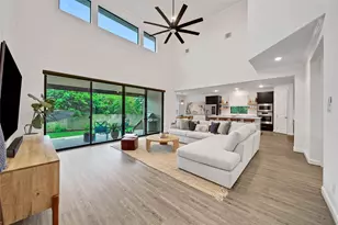 2554 Roy Cir, Houston, TX 77007 - Photo 6