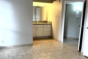 7200 T C Jester Blvd, Houston, TX 77088 - Photo 10