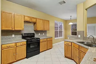 16311 Yabbie Dr, Sugar Land, TX 77498 - Photo 12