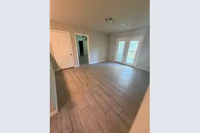 3242 Dalmatian Drive, Houston, TX 77045 - Photo 8