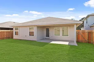 23815 Hilltop Cyn Ln, Spring, TX 77373 - Photo 10