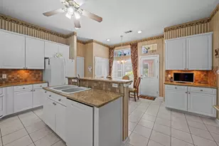 13615 Mansfield Point Ln, Houston, TX 77070 - Photo 12