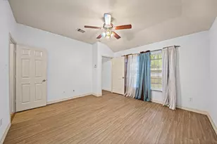 8421 Lawler St, Houston, TX 77051 - Photo 18