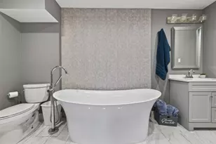 1803 Grand Valley Dr, Houston, TX 77090 - Photo 36