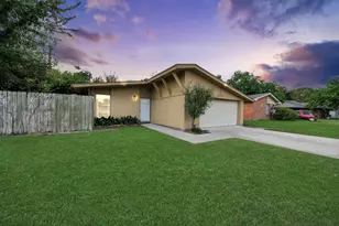 2703 Knotty Oaks Trail, Houston, TX 77045 - Photo 2