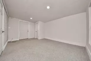 2703 Knotty Oaks Trail, Houston, TX 77045 - Photo 32