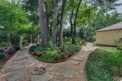 6815 Seinfeld Court, Houston, TX 77069 - Photo 44