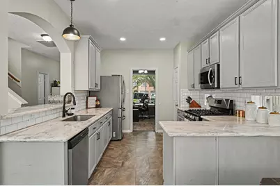 31535 Crestwood Park, Conroe, TX 77385 - Photo 8