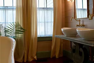 409 E Morgan Ave, Cuero, TX 77954 - Photo 14