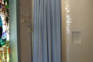 409 E Morgan Ave, Cuero, TX 77954 - Photo 4