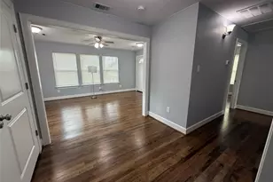 1146 Majestic St, Houston, TX 77020 - Photo 10