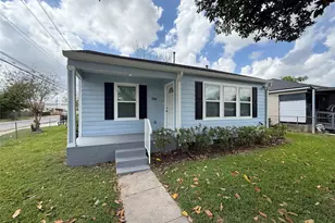 1146 Majestic St, Houston, TX 77020 - Photo 1