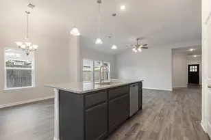 331 Woodhaven Dr, West Columbia, TX 77486 - Photo 12