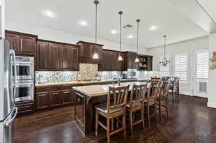 27546 Kingsland Pl Ln, Fulshear, TX 77441 - Photo 10