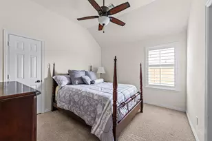27546 Kingsland Pl Ln, Fulshear, TX 77441 - Photo 32