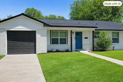 1604 Crockett Avenue, Victoria, TX 77901 - Photo 1