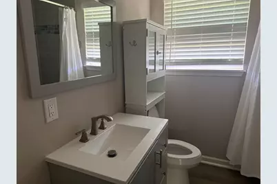 1604 Crockett Avenue, Victoria, TX 77901 - Photo 6