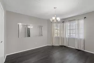 4202 W Peachfield Cir, Houston, TX 77014 - Photo 2