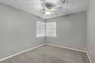 4202 W Peachfield Cir, Houston, TX 77014 - Photo 12