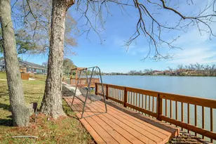414 Lakeview Dr, Sugar Land, TX 77498 - Photo 32
