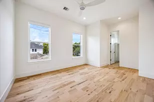 1729 Chippendale Rd, Houston, TX 77018 - Photo 34