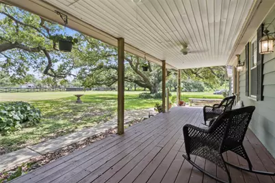 6998 Commander Roland Drive, Hitchcock, TX 77563 - Photo 4