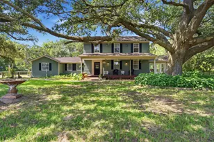 6998 Commander Roland Dr, Hitchcock, TX 77563 - Photo 2
