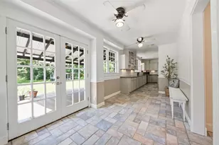 6998 Commander Roland Dr, Hitchcock, TX 77563 - Photo 18