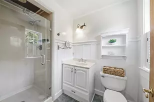 6998 Commander Roland Dr, Hitchcock, TX 77563 - Photo 22