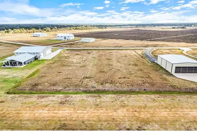 7787 Meteor Drive, Sealy, TX 77474 - Photo 2