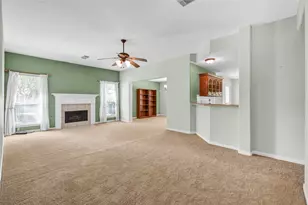310 Chestnut St, Lake Jackson, TX 77566 - Photo 10