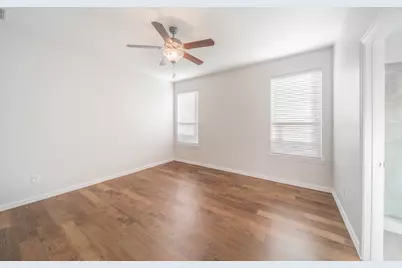 10923 Whistlers Cottage Court, Houston, TX 77088 - Photo 12