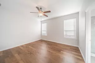 10923 Whistlers Cottage Ct, Houston, TX 77088 - Photo 12