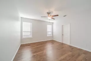 10923 Whistlers Cottage Ct, Houston, TX 77088 - Photo 16