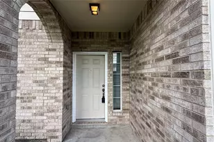 5127 Prosperity Cir, Houston, TX 77018 - Photo 2