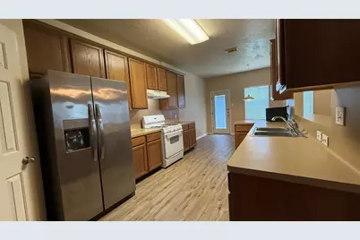 5127 Prosperity Circle, Houston, TX 77018 - Photo 8