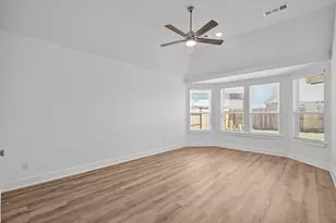 8546 Pier Cove Dr, Cypress, TX 77433 - Photo 4