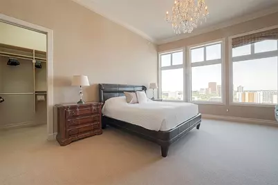 3388 Sage Road #1601, Houston, TX 77056 - Photo 8