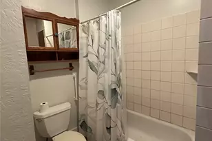 1709 Biovu Dr, Galveston, TX 77551 - Photo 8