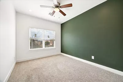 205 E 43rd Street, Houston, TX 77018 - Photo 24