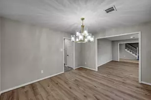 5426 Green Springs Dr, Houston, TX 77066 - Photo 10