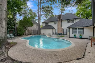 5426 Green Springs Dr, Houston, TX 77066 - Photo 36