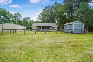 1003 Cherry Creek Rd, Dayton, TX 77535 - Photo 8