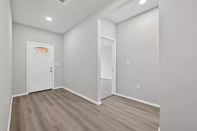 247 County Road 5102 #L, Cleveland, TX 77327 - Photo 8