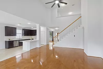 15902 Emerald Briar Lane, Houston, TX 77084 - Photo 6