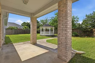 15902 Emerald Briar Ln, Houston, TX 77084 - Photo 22