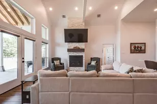 119 Bunker Hl Ct, Anahuac, TX 77514 - Photo 10