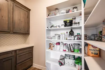 119 Bunker Hill Court, Anahuac, TX 77514 - Photo 20