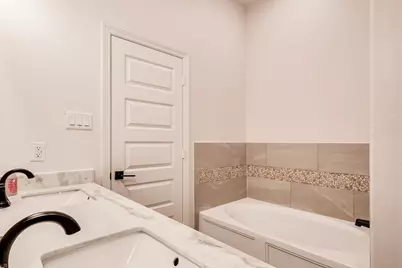 119 Bunker Hill Court, Anahuac, TX 77514 - Photo 26